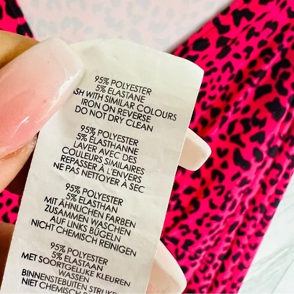 Nasty Gal Animal Instincts Leopard Print Puff Balloon Stretch Midi Dress 2 - Picture 9 of 10